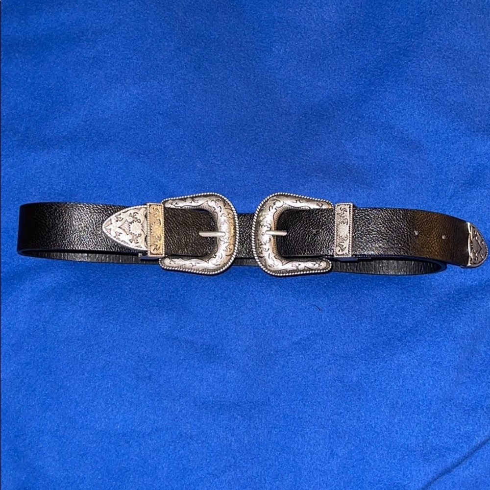 Double buckle belt